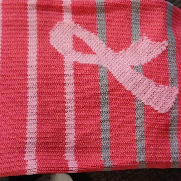Extreme Fix National Breast Cancer Socks - Picture 6 of 13